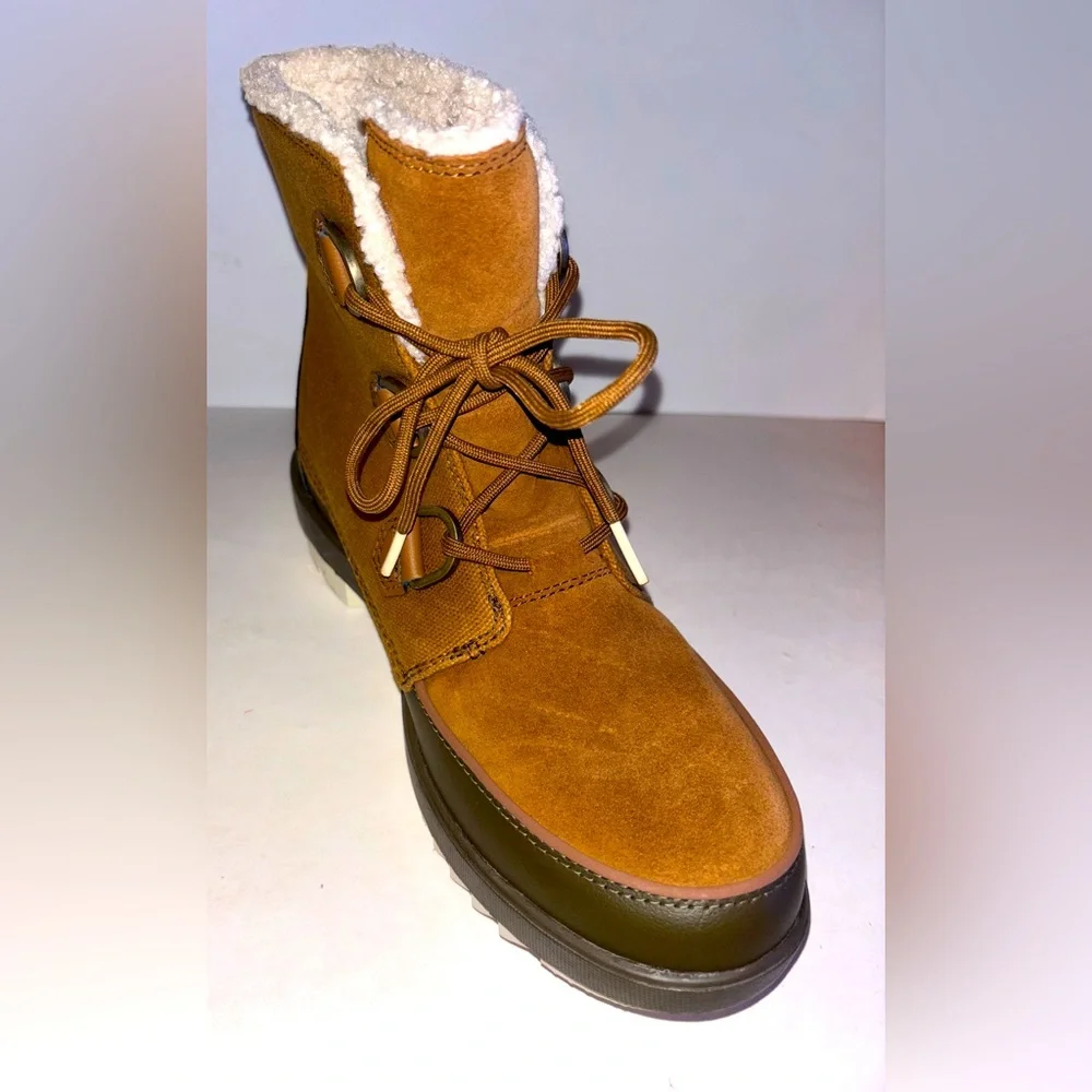 Sorel Tivoil IV Waterproof Suede Snow Lace Up‎ Boots Women 10 Cold Winter Outing